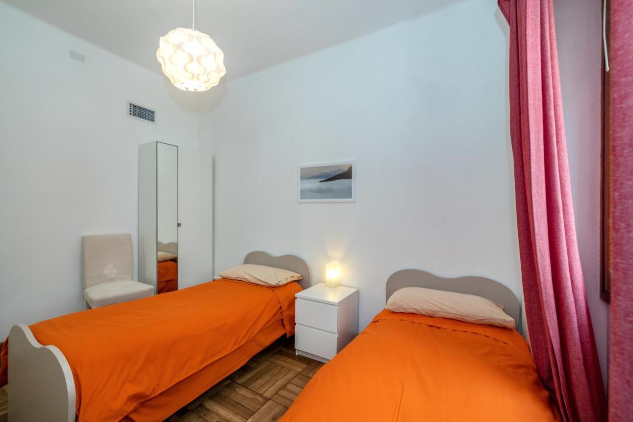 Casa Romeo Appartamento Con Posto Auto Finale Ligure Exterior foto